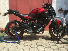 Yamaha mt 07 akrapovic