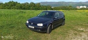 Predám Volkswagen golf 4 r.v. 2002,1,6