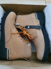 Sorel CARIBOU velkost 40