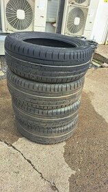 Nokian Powerproof 1 235/60 R18