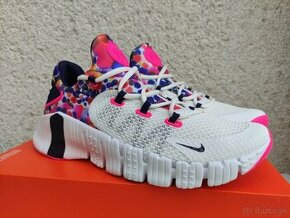 Sportovní tenisky Nike Free Metcon 4, vel. 42,5 (27,5 cm) - 1