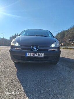 Peugeot 807 2.2hdi