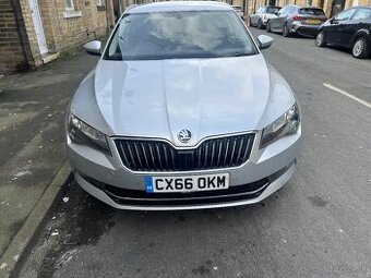 Skoda Superb 2 TDI Technologi dovoz z GB