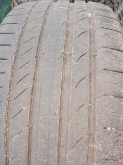 255/40r20 101v Continental