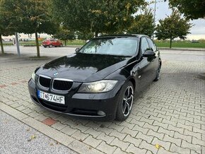 BMW E90 320D - 1