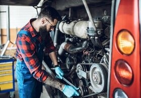 prijmeme mechanika nákladných aut