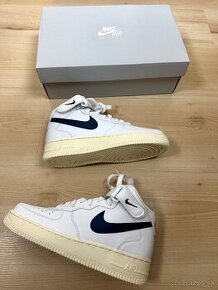 Nike Air force 1  38.5