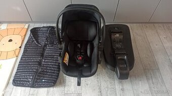 Britax Römer + základňa ISOFIX + ľahký fusak