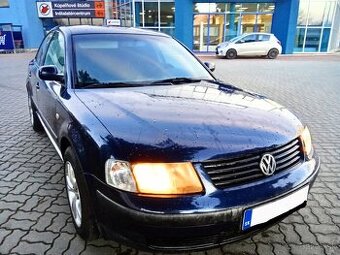 Volkswagen Passat B5 1,6i 74KW Benzín, ELEGANCE,