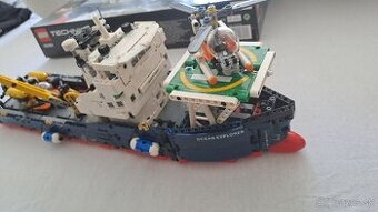 LEGO Technic 42064 Výzkumná loď Ocean Explorer - 1