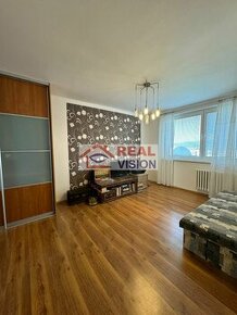 EXKLUZÍVNE na predaj Príjemný 3 izbový byt v Poprade, Starý  - 1