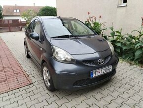 Toyota Aygo 2006 1.0 50kw 5D klima