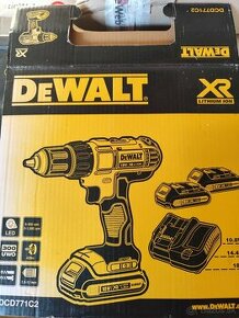 DeWalt DCD771C2 - 1