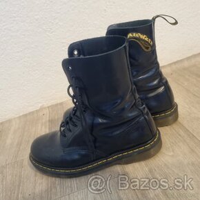 Kanady Dr. Martens