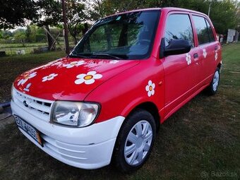 Daihatsu Coure 1000cm3 Benzin R.v.2002