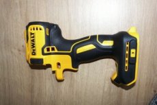 Dewalt DCD 791 - kryt - 1