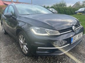 VW Golf VII 1.0 TSi 81 kW kup ČR 2018 nájezd 62 tis. KM