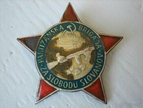 partizansky odznak Za slobodu Slovanov.