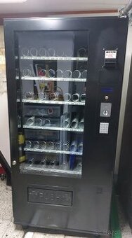 Samoobslužný predajný snack automat Vendo