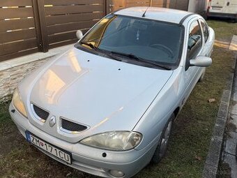 Renault Megane coupe SR vozidlo