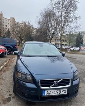 Volvo C30 2.4D (2007, automat)