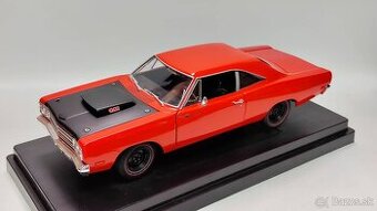 Supercar Collectibles - 1969 1/2 Plymouth Roadrunner 1:18