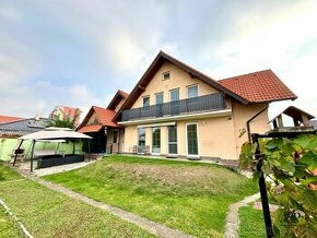 6 IZBOVÝ RODINNÝ DOM V CENTRE MESTA, POZEMOK 796 M2, ŠTÚROVA