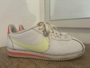 Nike cortez