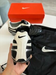 Kopačky Nike Tiempo