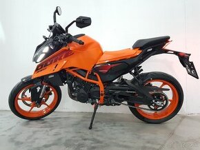 KTM 390 Duke 2024 orange