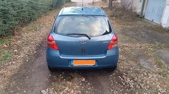 Toyota yaris 1,3 benzín 2008 manuálna prevodovka