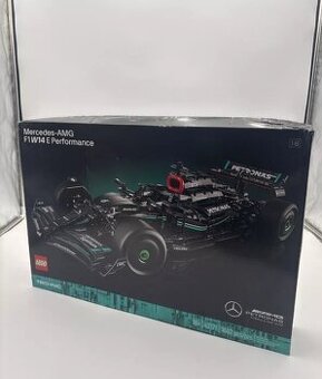 LEGO TECHNICS 42171 Mercedes AMG F1 W14 Performance.