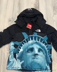 Supreme X The North Face Bunda