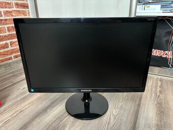 Samsung 21.5" S22C350H