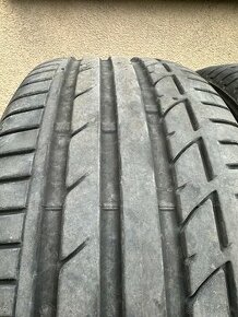 Bridgestone 245/45 r19 98Y RFT