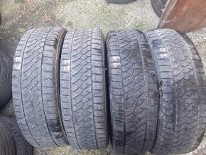 225/75 r16C Bridgestone