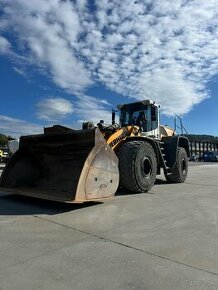 Kolesový nakladač Liebherr L586 X-Power/2018