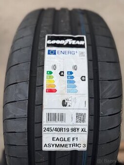 Goodyear 245/40 R19 98Y XL MO