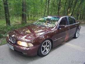 BMW 540i - 1