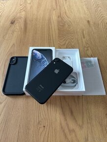 iPhone XR 64 gb black - komplet príslušenstvo, záruka