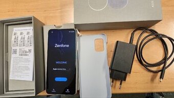 Asus Zenfone 8