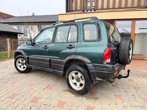 SUZUKI GRAND VITARA  4X4