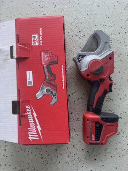 MILWAUKEE M12™ Kompaktné náradie na rezanie PEX rúrok