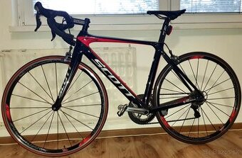 Karbónový cestný bicykel Scott Foil 20 -pripravený na sezónu