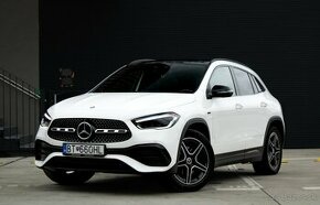 Mercedes-Benz GLA 250 e A/T - 1