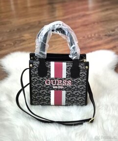 kabelka Guess