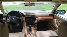 bmw e38	drevodeko , palubna doska, radio, tlacitka,volant,re