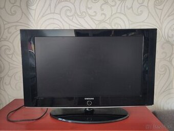 32" Samsung LE32S86BD - 1