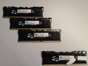 3 moduly PC RAM