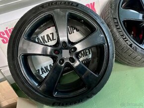 22 palcové disky +nízkoprofilové Michelin Pilot Sport 285/35 - 1